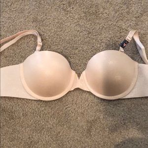 Victoria’s Secret Uplift Strapless Bra NWT
